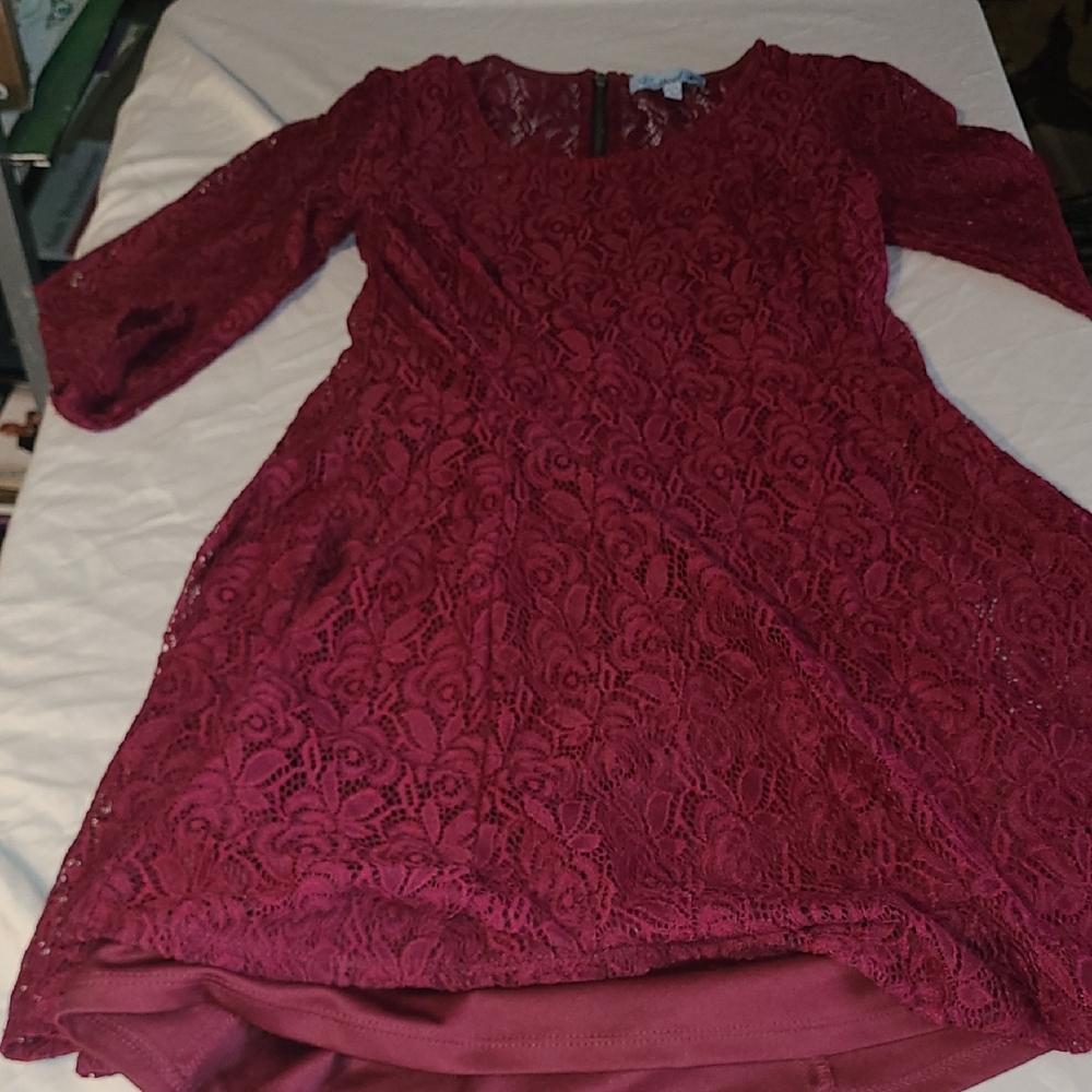 Chic Long Sleeve Lace Dress in Rich Burgundy Last Call Free With Sale